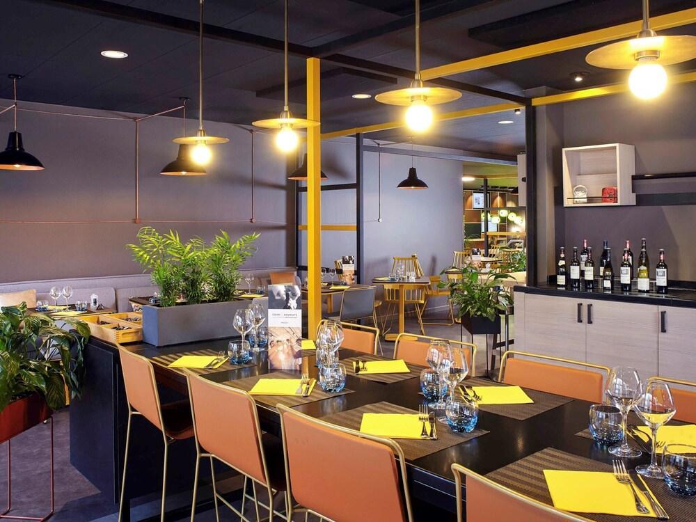 Mercure Paris Sud Les Ulis-Courtaboeuf Екстериор снимка