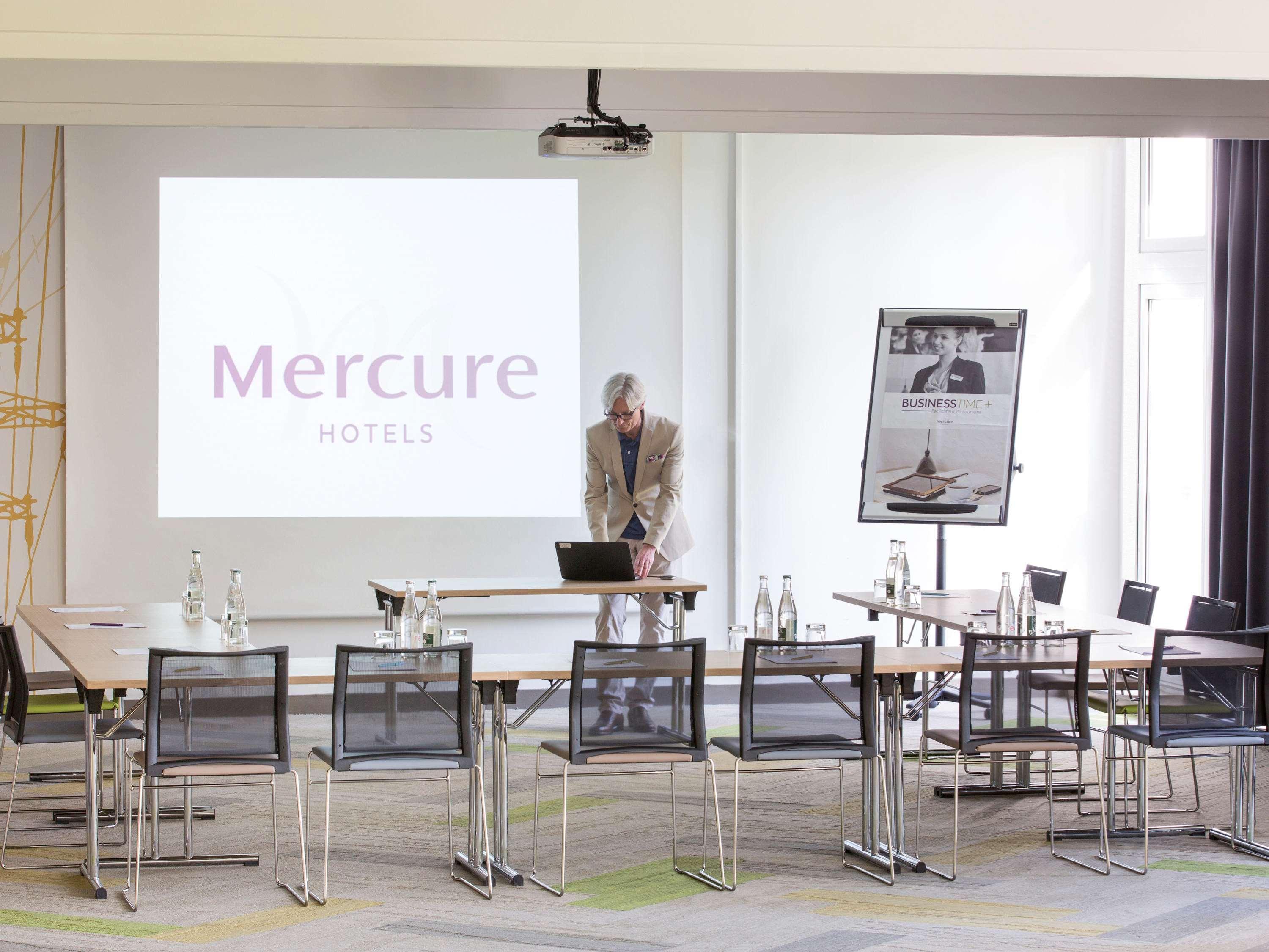 Mercure Paris Sud Les Ulis-Courtaboeuf Екстериор снимка