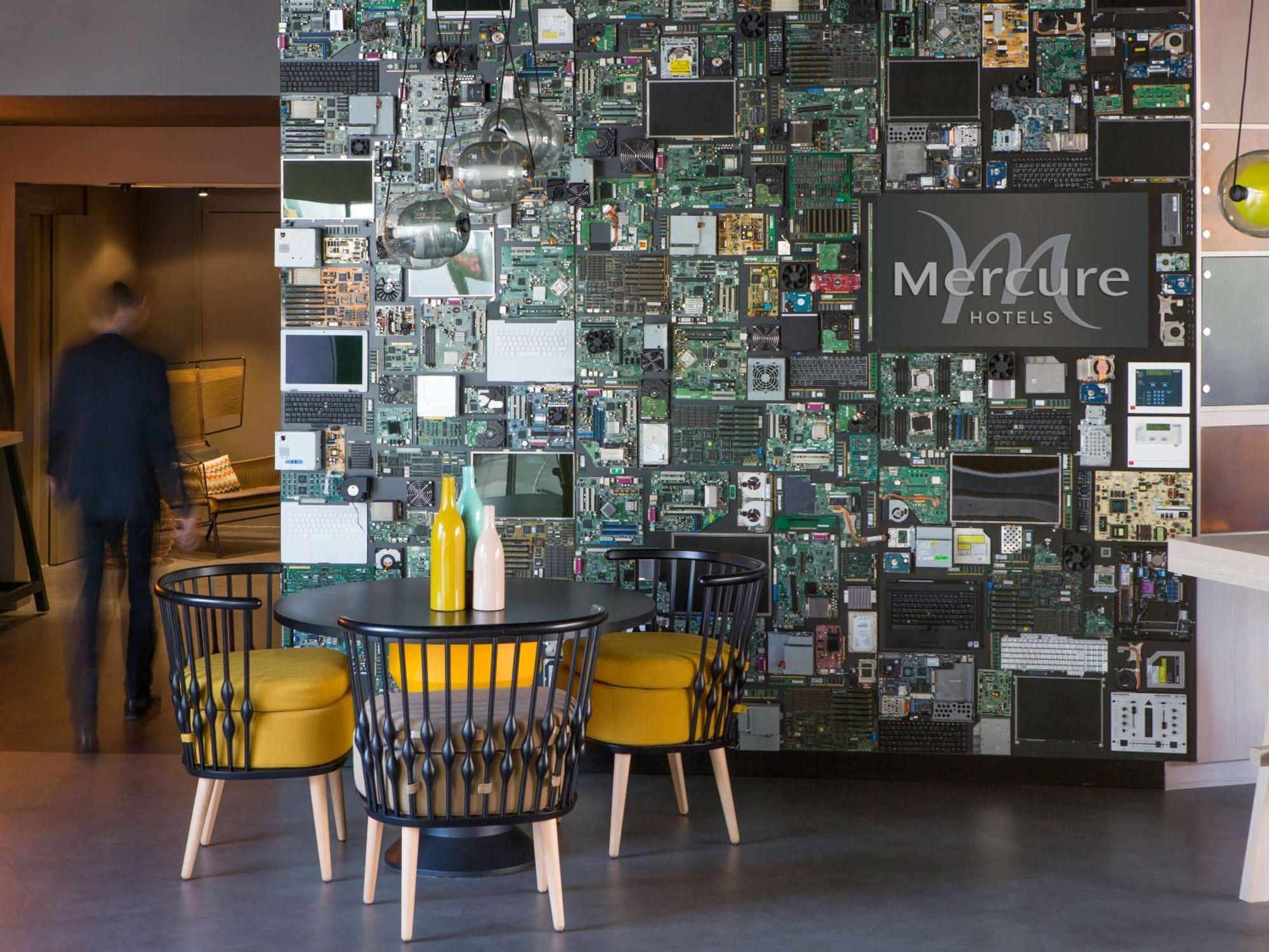 Mercure Paris Sud Les Ulis-Courtaboeuf Екстериор снимка