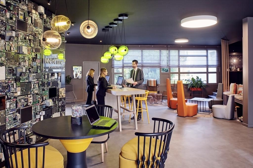 Mercure Paris Sud Les Ulis-Courtaboeuf Екстериор снимка